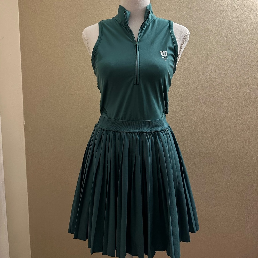 Wilson Winning Tennis Dress & Matching liner shorts - Field Green Size 8/10
